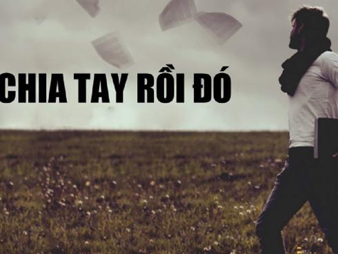 Giữa chốn đông người bị người yêu ném thìa vào bát canh chỉ vì tội... mê chụp ảnh