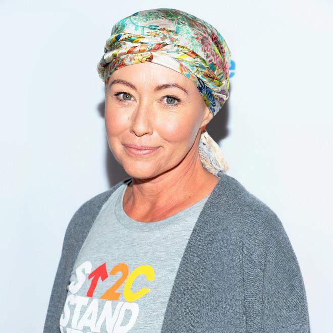 Mỹ nhân Phép thuật sau 19 năm: Chị ung thư vú, em từng bị xâm hại tình dục-4