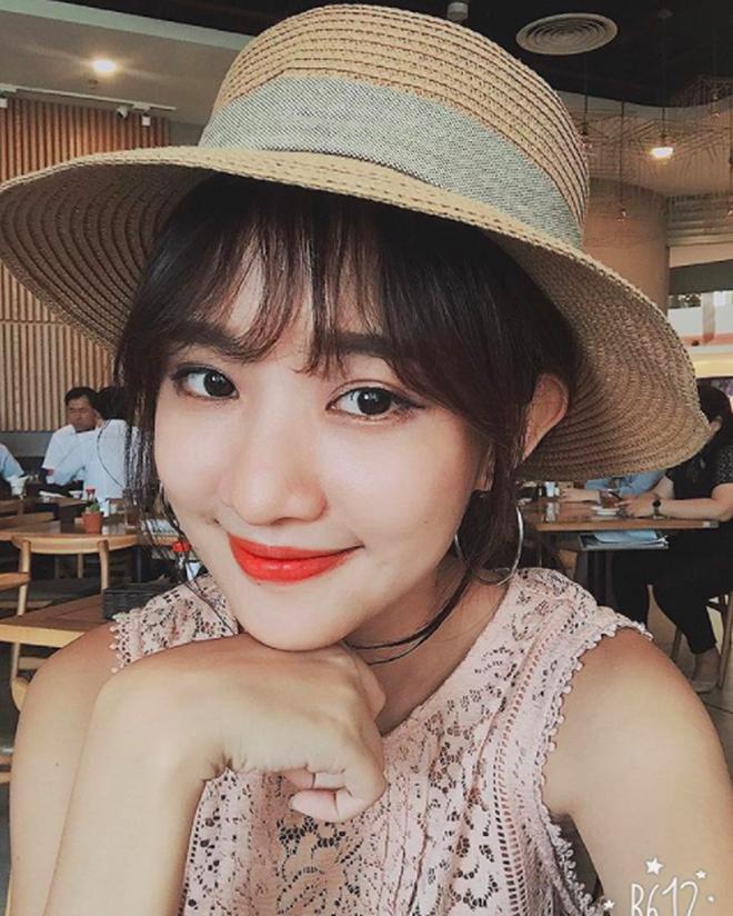 4 cô nàng xinh đẹp bỗng chốc nổi tiếng sau khi xuất hiện trong các MV hit-4