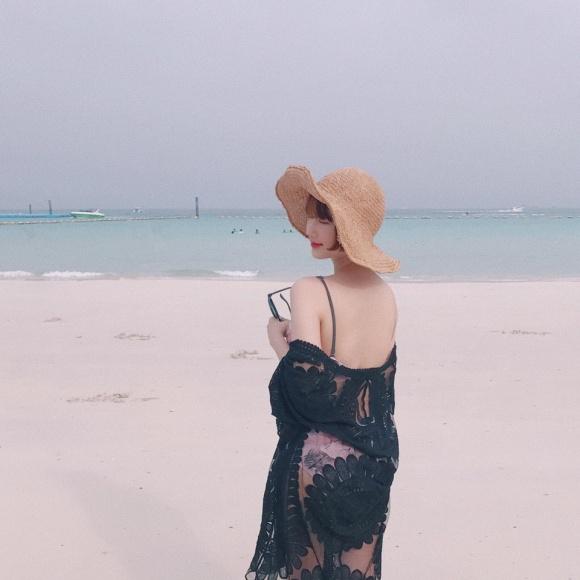 Hot girl - hot boy Việt 18/11: Minh Châu say sưa song ca cùng gái xinh trong ô tô-6