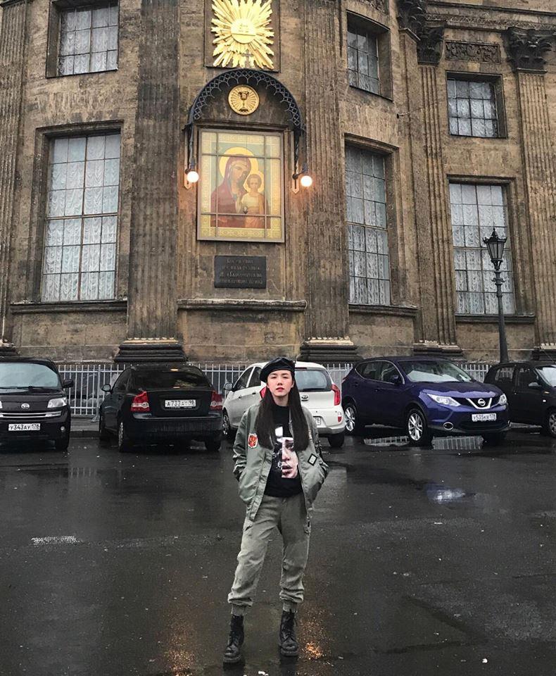 An Nguy cắt tóc tomboy, diện đồ menswear nổi bật nhất street style giới trẻ tuần qua-5