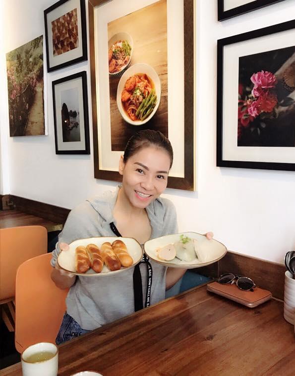 Tin sao Việt: Phương Mỹ Chi bị hải quan tịch thu một số món đồ khi tới Mỹ lưu diễn-9