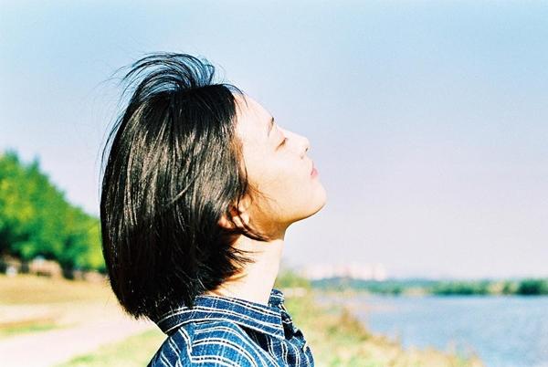 Cô bạn Hàn Quốc tóc ngắn xinh như bước ra từ tiểu thuyết-13