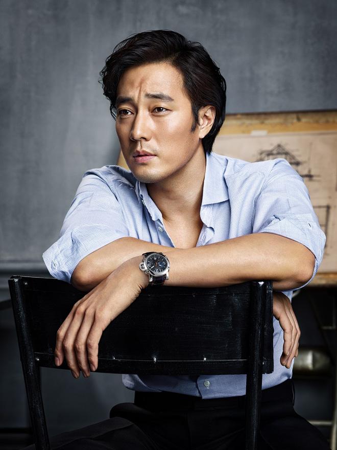 Không yêu đương gì cả, thời thanh xuân cuồng nhiệt của tôi đã dành trọn cho các oppa này đây!-6