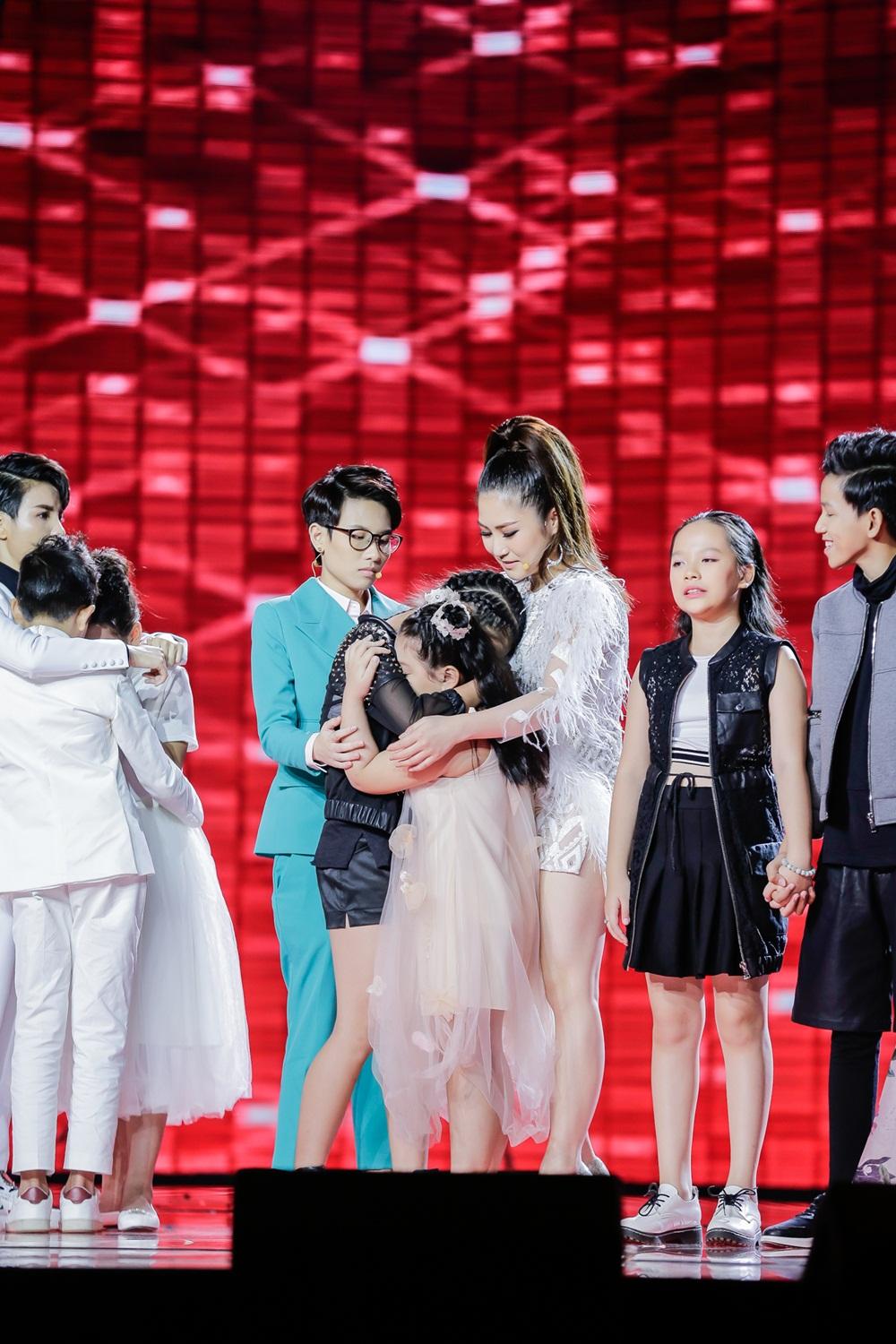 Lặng người khi nghe học trò Vũ Cát Tường hát Tình cha cùng Đức Phúc-2