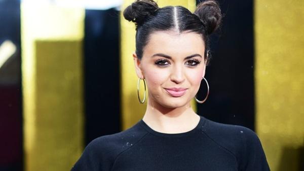 Những MV ca nhạc đạt chục triệu view bất ngờ bị xóa khỏi YouTube khiến người hâm mộ hoang mang-6