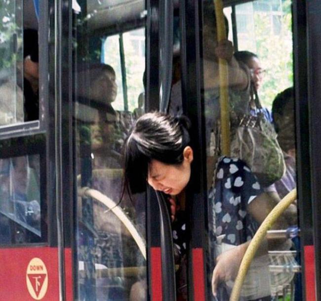 Ngán ngẩm với những kẻ đen đủi nhất quả đất-5