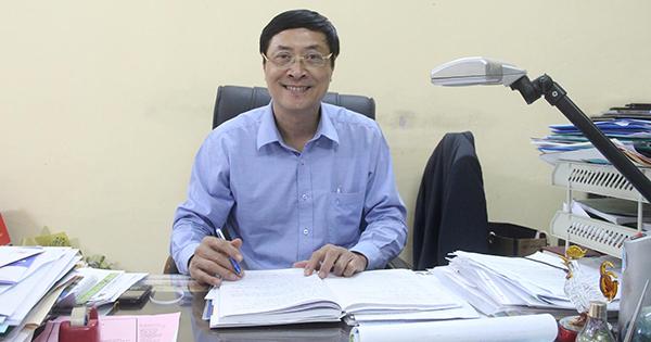 Thầy hiệu trưởng trường THPT Việt Đức: ‘Ai cũng có thể trở thành người thầy của ta’-3