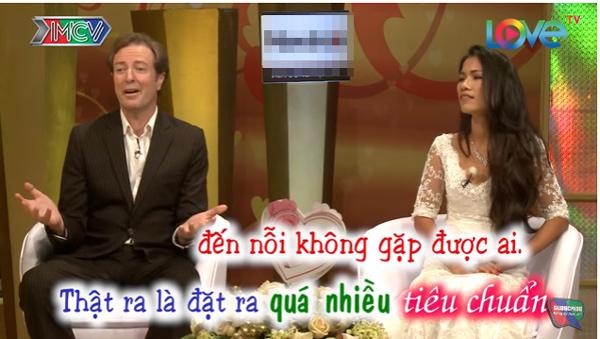 Phát sốt với anh chồng Tây tâm lý, nói tiếng Việt siêu giỏi khiến vợ bật khóc ngay trên sân khấu-7