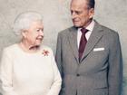 Kỷ niệm đám cưới bạch kim, Nữ hoàng Anh Elizabeth tung bộ ảnh chân dung tuyệt đẹp