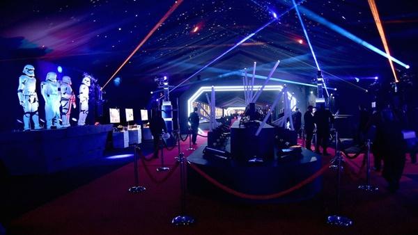 Ngô Thanh Vân và diễn viên phim Star Wars hội ngộ tại bữa tiệc điện ảnh hoành tráng-5