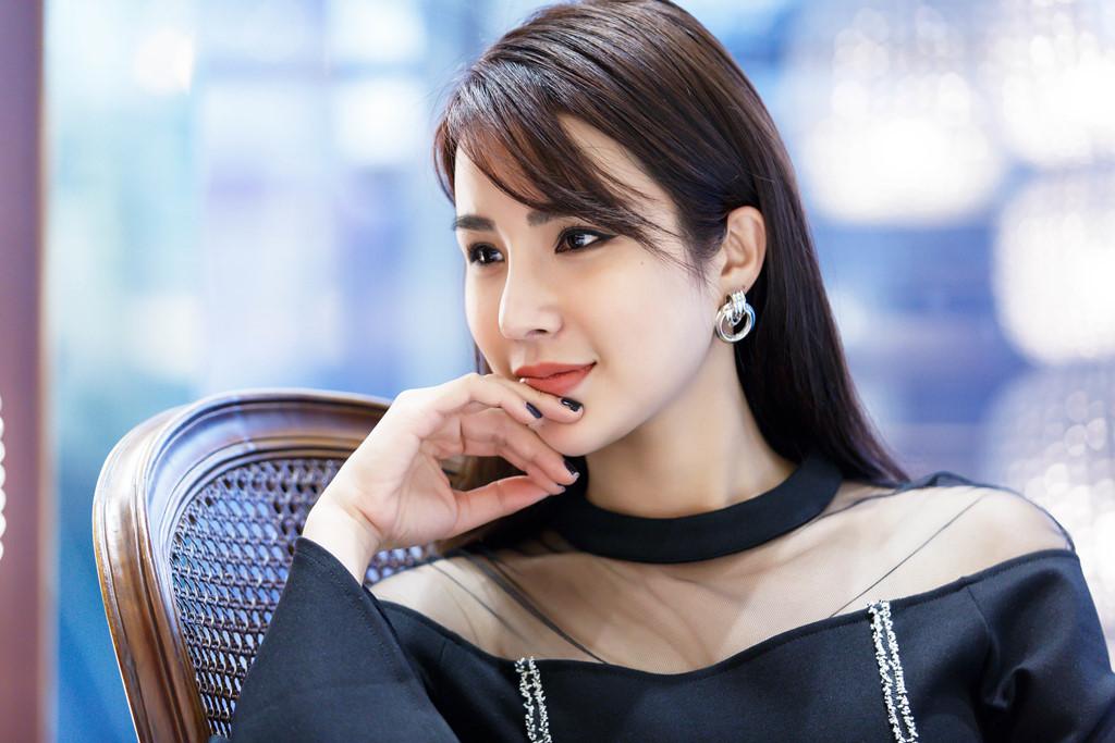 Vì sao Diệp Lâm Anh mời được tài tử Giày thủy tinh tới Việt Nam?-3