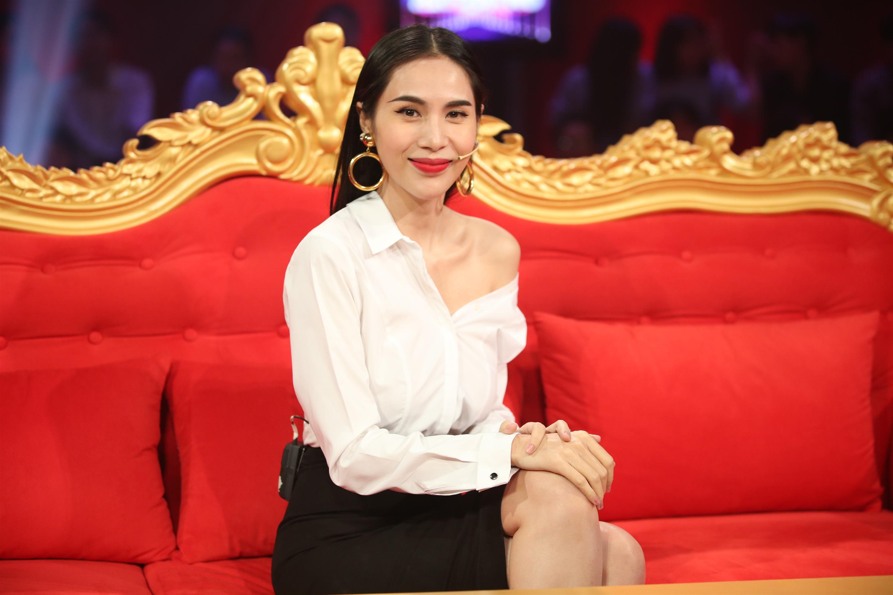 Thủy Tiên: Tôi từng bị chỉ trích và coi là điềm gở khi đến với Công Vinh-1