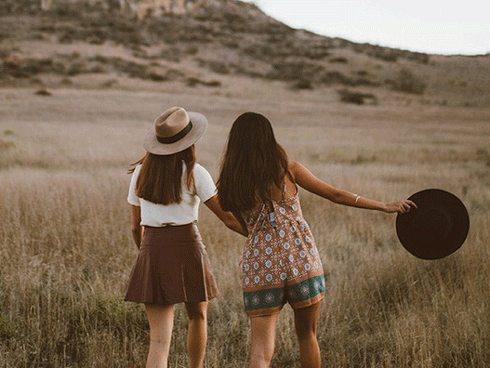 Hết tháng 11, con giáp nào công danh sự nghiệp THĂNG TIẾN ẦM ẦM, TIỀN BẠC đua nhau đổ về túi-2