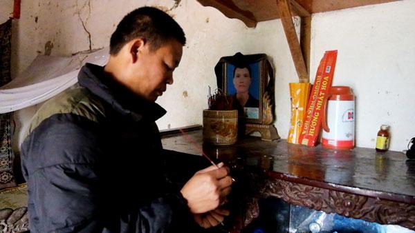 Vợ mất khi đang mang thai, ông bố Hưng Yên gà trống gồng mình nuôi 8 con thơ-2