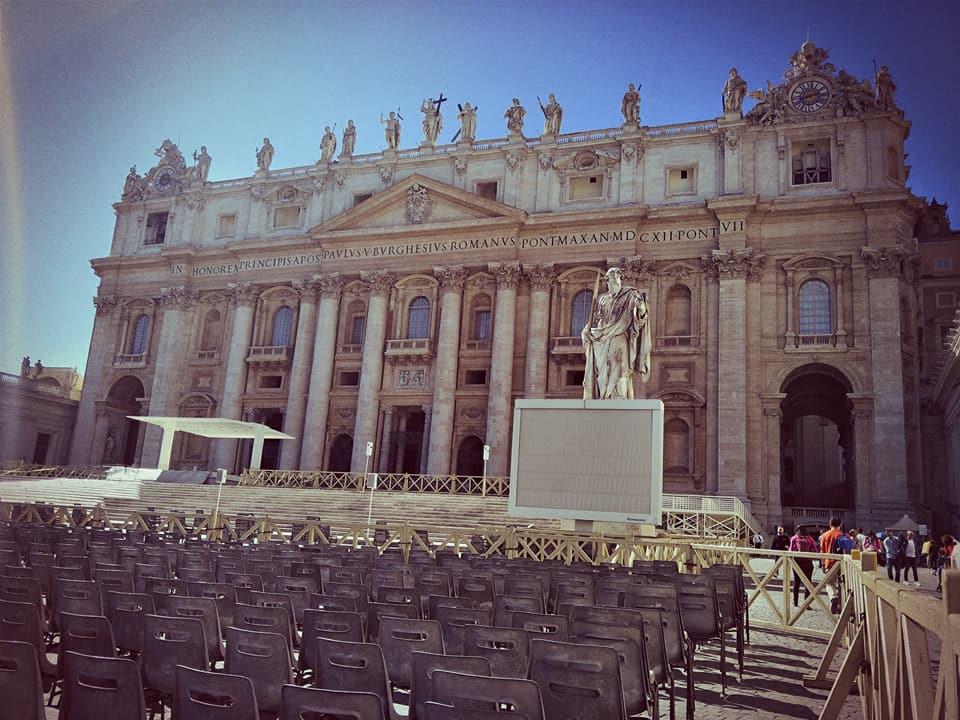 Cô gái Việt chi hơn 300 triệu du lịch châu Âu khiến dân mạng phát hờn vì ghen-11