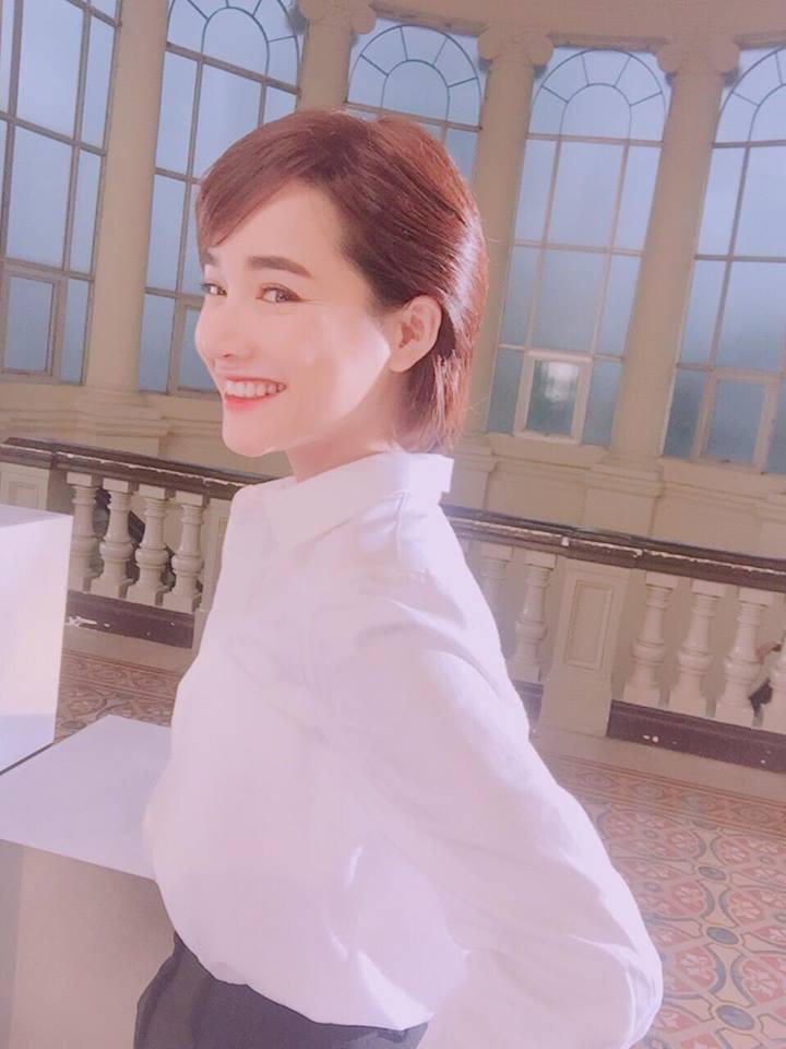 Tin sao Việt: Diễn viên Vân Trang rát mặt vì bị chồng ném thẳng cục tiền-8