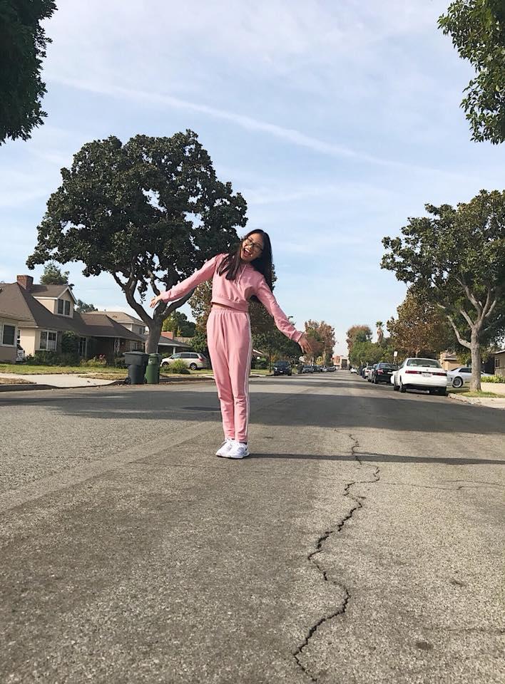 Tin sao Việt: Diễn viên Vân Trang rát mặt vì bị chồng ném thẳng cục tiền-10