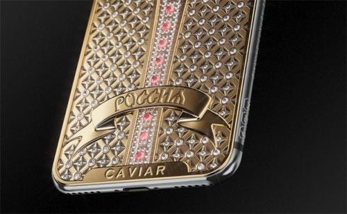 Tận mắt iPhone X Imperial Crown gắn 344 viên kim cương tiền tỷ-2