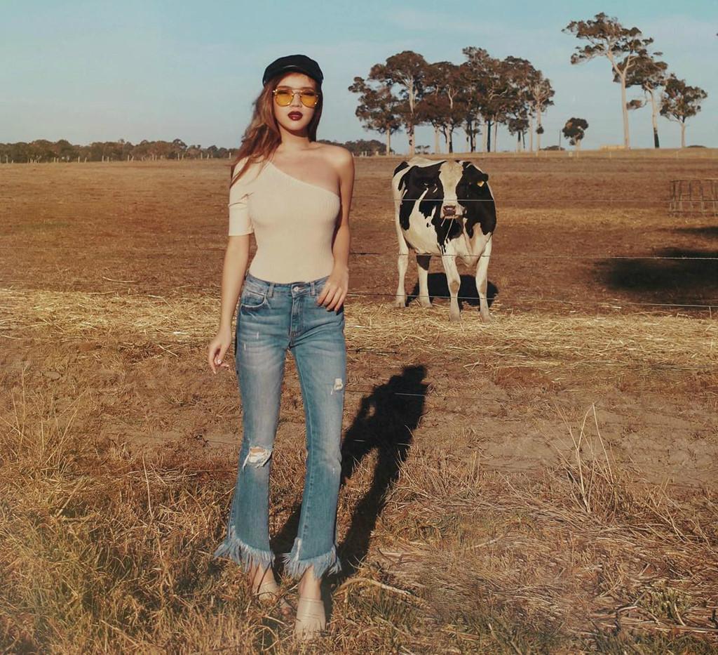 Cuộc sống sang chảnh của tiểu thư 9X suốt ngày đi du lịch-6