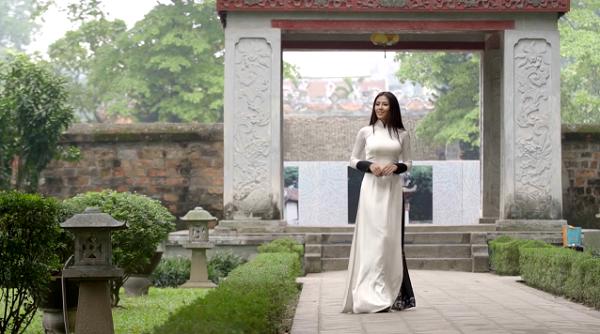 Clip Nguyễn Thị Loan nói tiếng Anh bị đánh giá kém hay tại Miss Universe 2017-1
