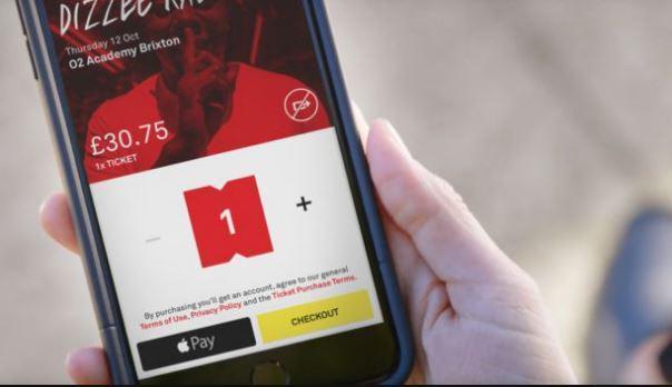 Học cấp 3 mở công ty rồi bỏ học Harvard để trở thành tỷ phú trẻ tuổi nhất thế giới-3