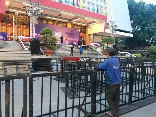 Siêu hot: Những hình ảnh lắp đặt đầu tiên của sân khấu MAMA tại Việt Nam-3