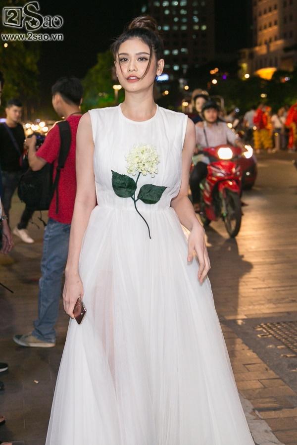 Diệp Lâm Anh gợi cảm nóng bỏng tiếp đón So Ji Sub-11