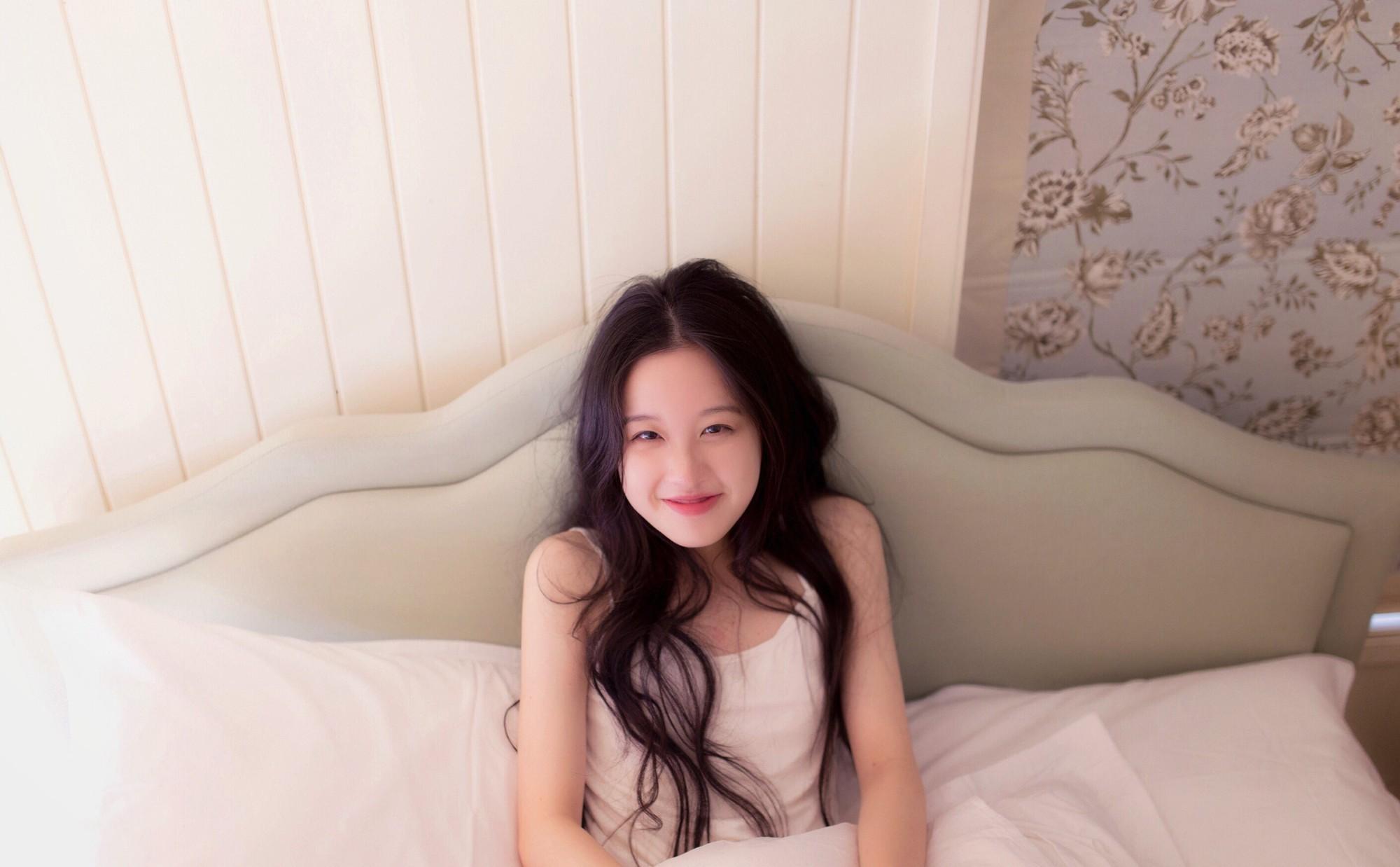 Sau cô bé trà sữa Trạch Thiên, Trung Quốc có thêm thế hệ tiểu thư mới nổi đúng chuẩn con nhà giàu, xinh đẹp, đa tài-4