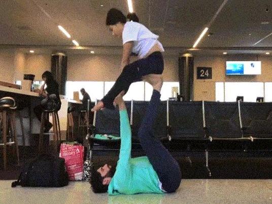 Nếu lỡ chuyến bay bạn nên làm gì cho... 'ngầu'?