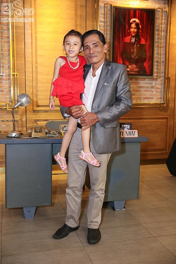 Hứa Vĩ Văn rũ bỏ hình ảnh soái ca, tái ngộ Diễm My 9x trong phim mới-5