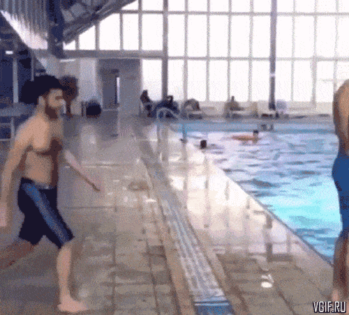 Cười người hôm trước, hôm sau người cười-1