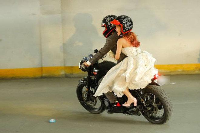 Sau tất cả, Khởi My vẫn trung thành với kiểu tóc này trong đám cưới về nhà chồng-5