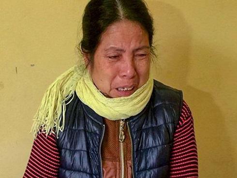 Bé gái bị bạo hành bằng sắt nung đỏ dí vào hai cánh tay-2