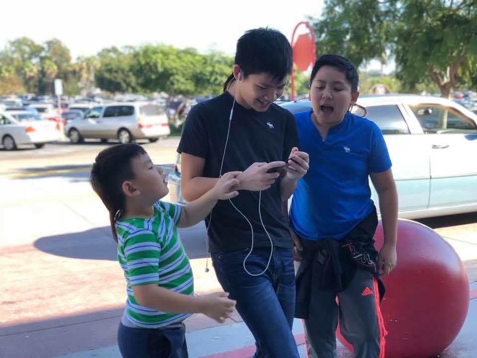 Tin sao Việt: Hồ Quang Hiếu bức xúc vì bị coi thường không có tiền shopping-3