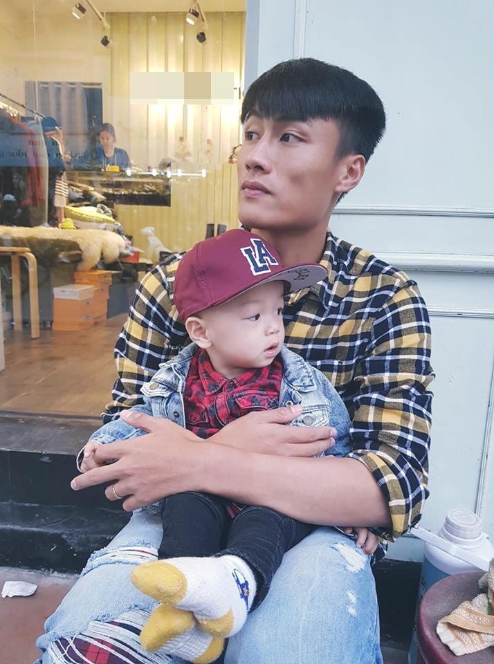 Tin sao Việt: Hồ Quang Hiếu bức xúc vì bị coi thường không có tiền shopping-8