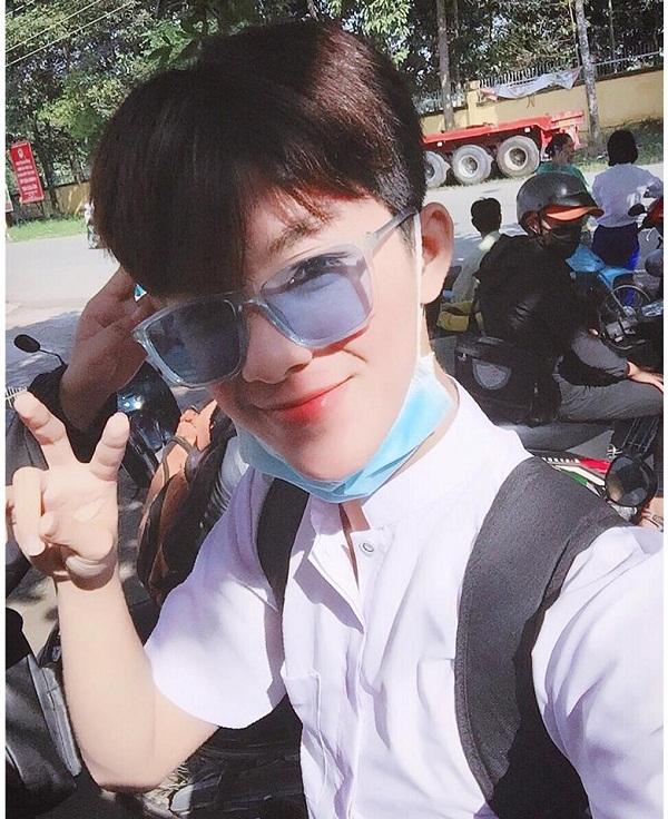 Mỹ nam Đồng Nai được khen đẹp hơn hoa chỉ với bức ảnh chụp tự sướng-3