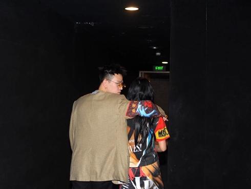 Hot girl - hot boy Việt 25/11: Rộ nghi vấn Châu Bùi và Decao tái hợp sau 5 tháng chia tay