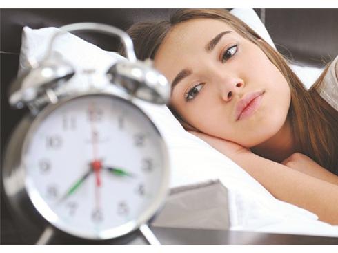 Ăn tối xong uống 1 cốc nước này, mỡ bụng dày mấy cũng xẹp, 1 tuần giảm 3 - 5kg-3