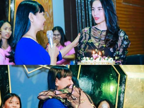 Sinh nhật tuổi 32, Thủy Tiên khóc khi lần đầu tiên được mẹ nói lời chúc mừng