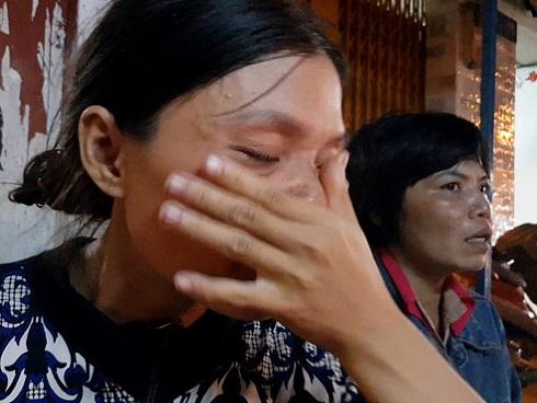 Đau đớn xé lòng ở đám tang bé 6 tuổi bị bảo vệ dân phố sát hại-5