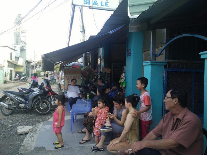 Người dân xung quanh trường Mầm Xanh: Trước tôi gởi con thấy bị chảy máu mũi, gãy tay, tôi sợ quá gởi đi nơi khác-12