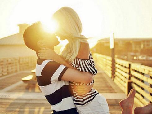 'Nếu Yêu Em Là Sai': Trên đời này làm gì có chuyện đúng người sai thời điểm, vì một khi đã yêu là luôn luôn đúng