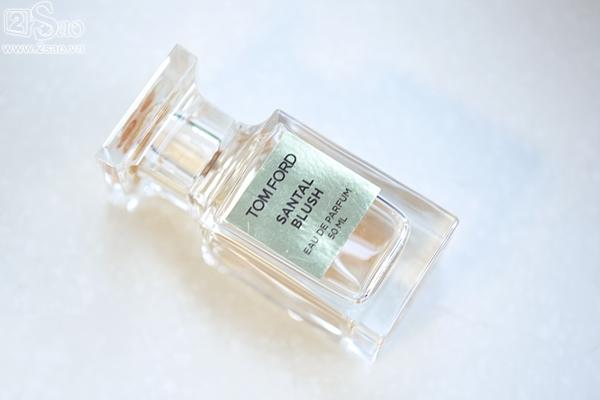 Khám túi xách của Nguyễn Cao Kỳ Duyên để thấy hoa hậu chất đừng hỏi mỗi khi ra đường-7