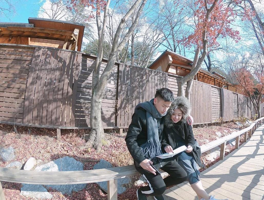 Tùng Sơn - Trang Lou trốn con xuất ngoại sang Hàn kỷ niệm 2 năm ngày cưới-2