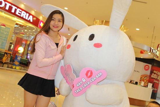 Lạc lối ở thế giới son Q-2