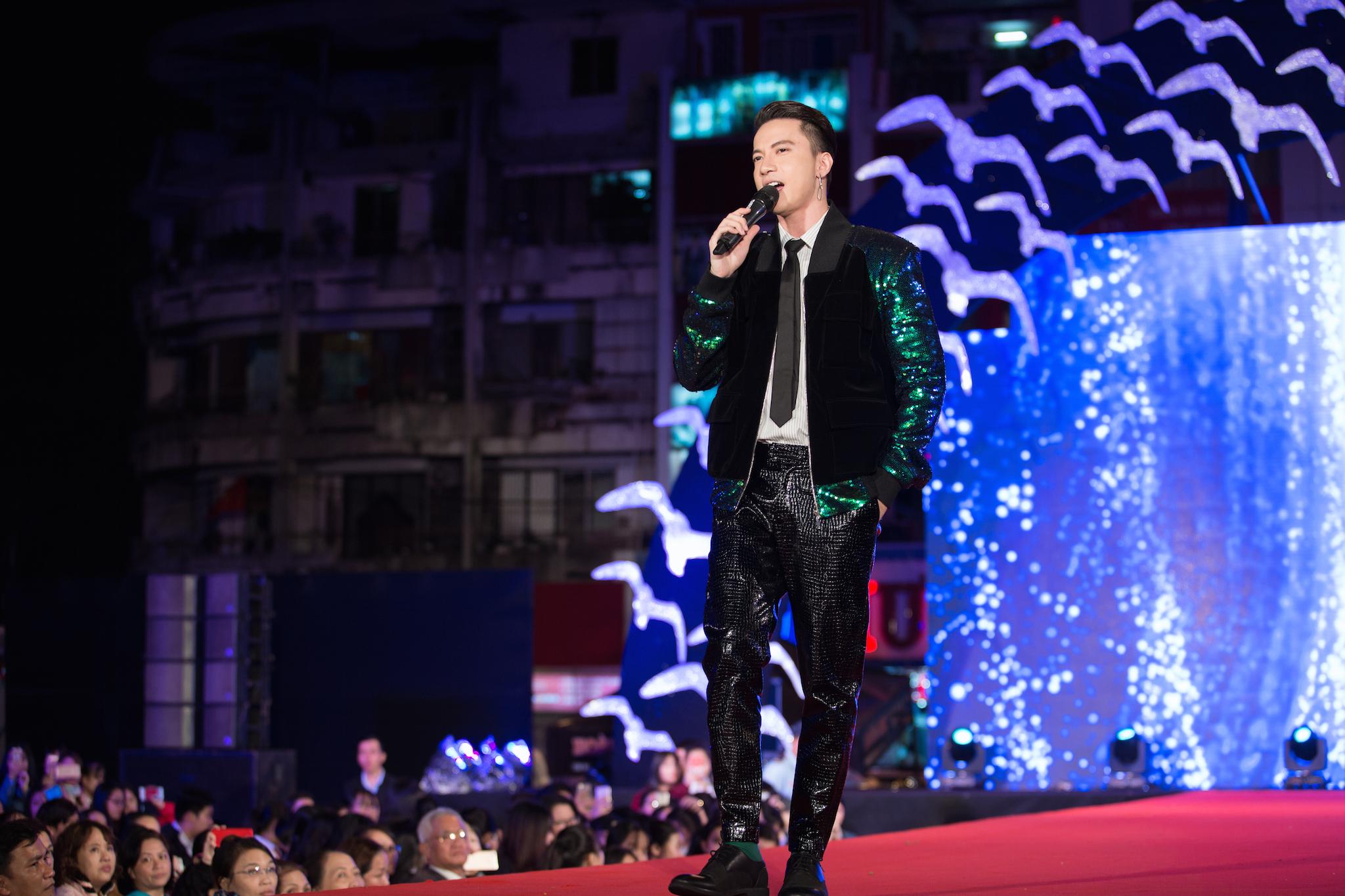 Jun Phạm và S.T mang nhạc phim Cô Ba Sài Gòn khuấy động LHP Việt Nam-3