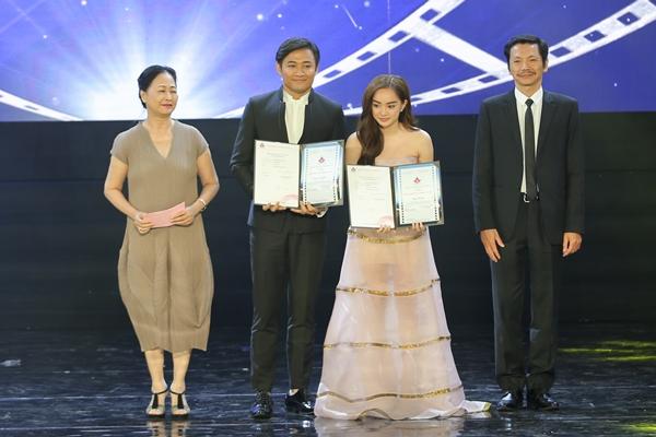 Lần đầu đóng phim, Kaity Nguyễn nhận luôn giải Nữ diễn viên chính xuất sắc-4