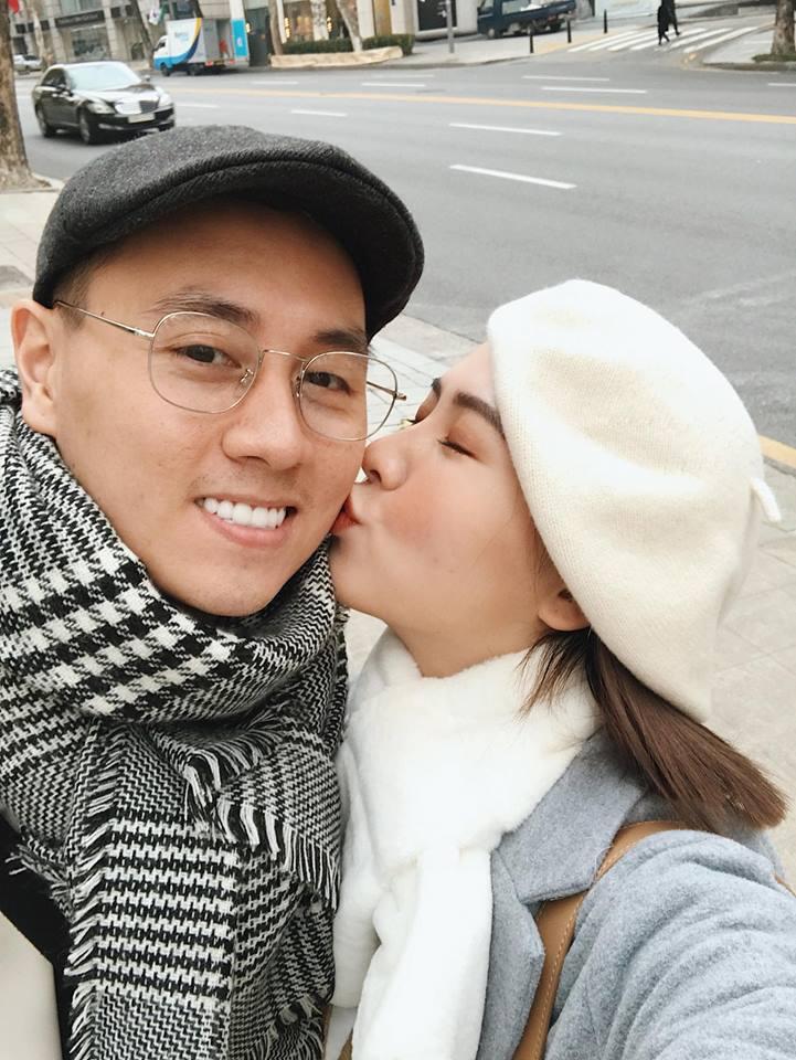 Hot girl - hot boy Việt 29/11: Kiên Hoàng hộ tống bà xã sang Hàn dự sự kiện-1