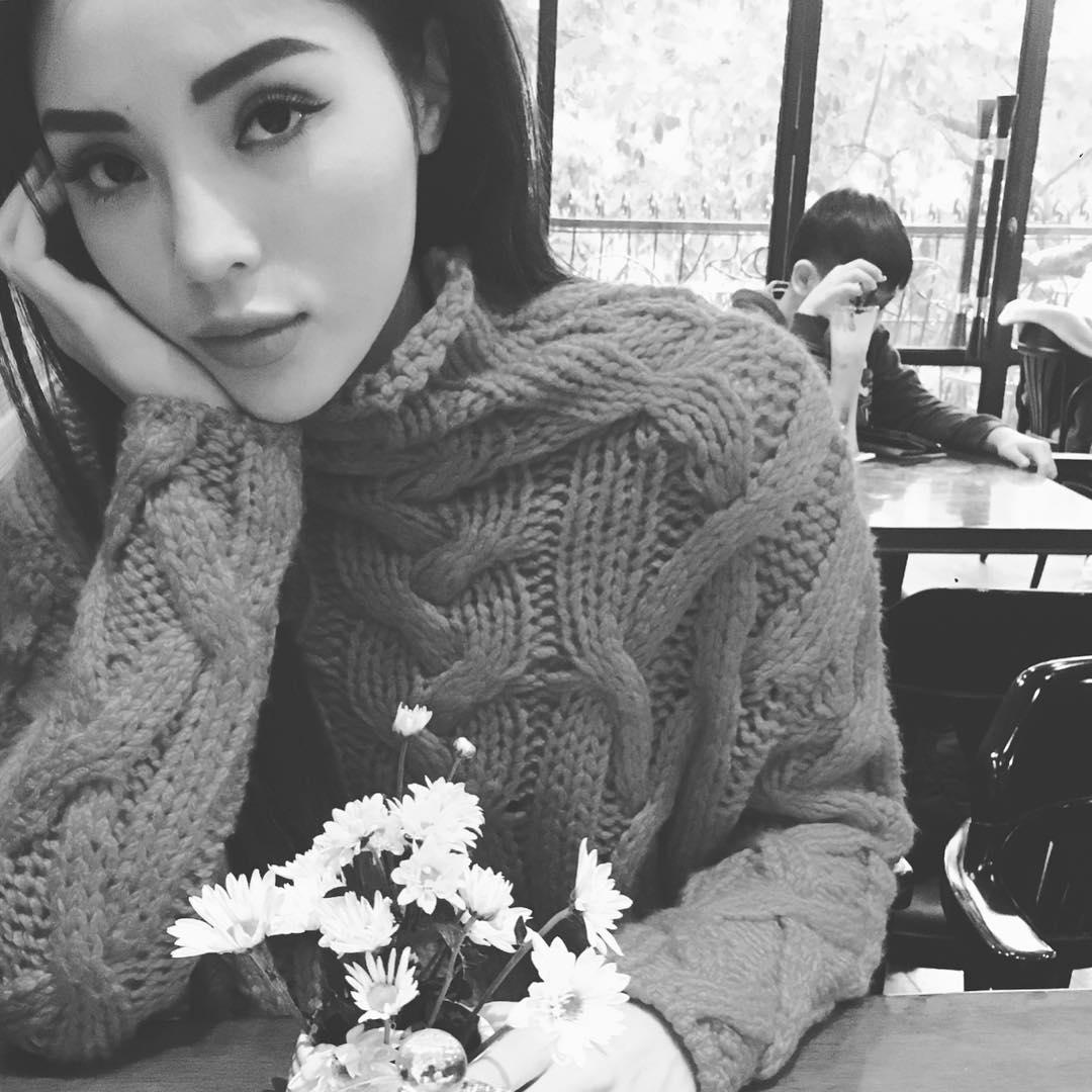 Tin sao Việt: Phạm Hương bàn luận về hào quang của chiếc vương miện đính kim cương-3